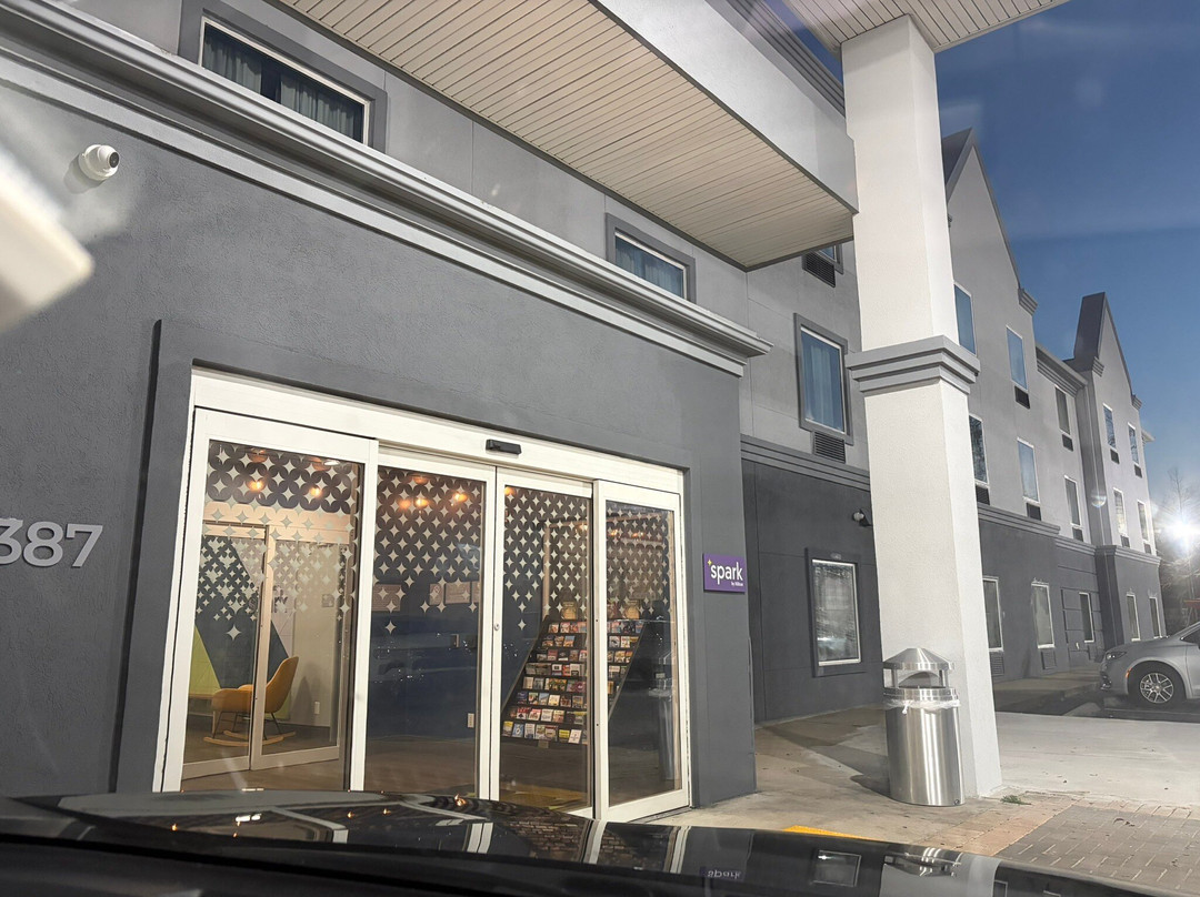 萨凡纳南 I-95 希尔顿 Spark 酒店主图