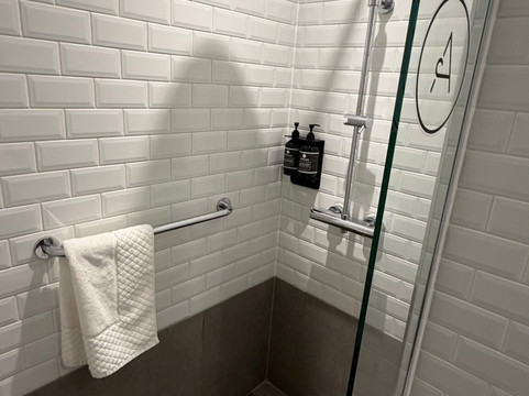 伦敦希思罗阿罗特尔酒店主图