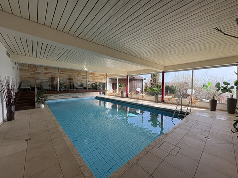 贝格鲁酒店主图