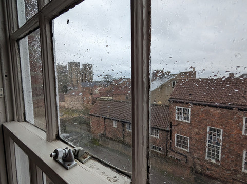 韦瑟斯彭独角兽酒店主图