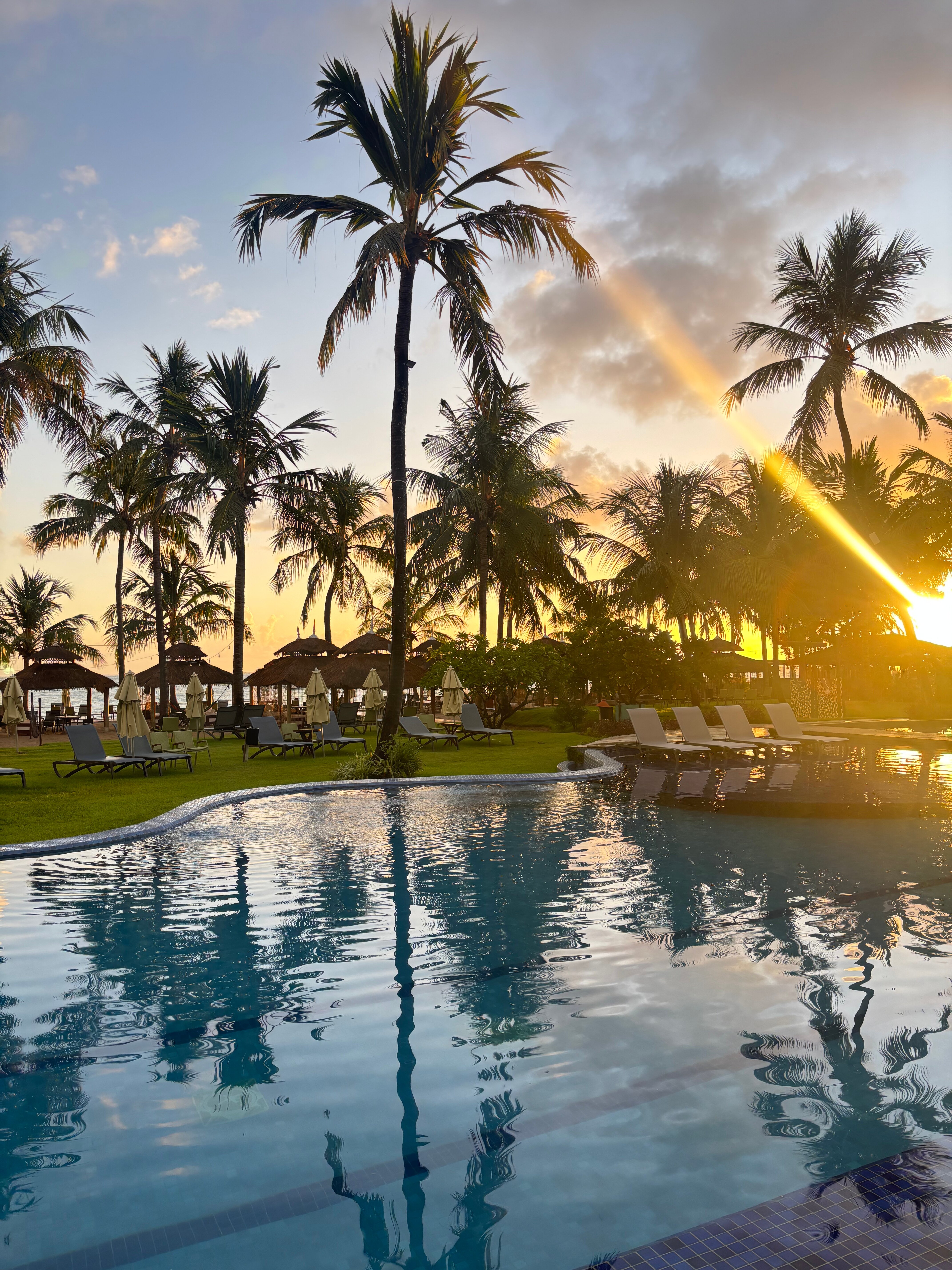 波萨达普拉亚多斯卡尔内鲁斯酒店-官方