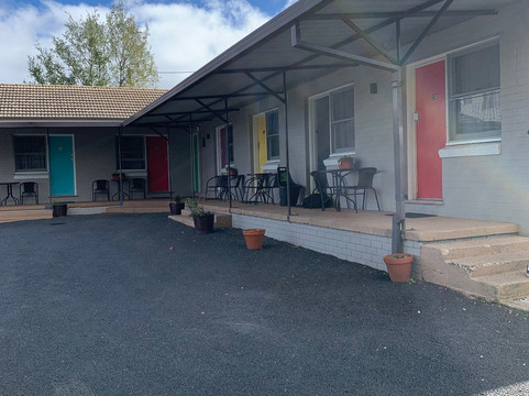 蒂塔尼亚汽车旅馆主图