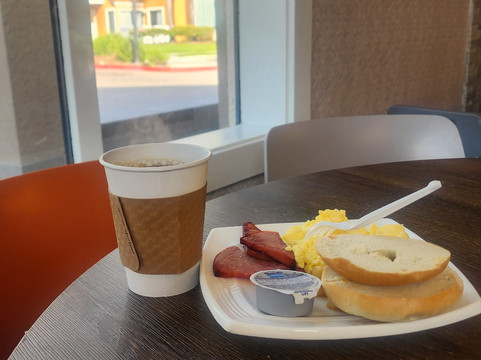 阿纳海姆克莱门汀套房酒店主图