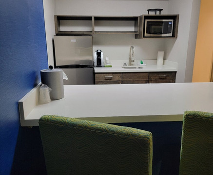 智选假日套房酒店康诺弗（HICKORY区）主图