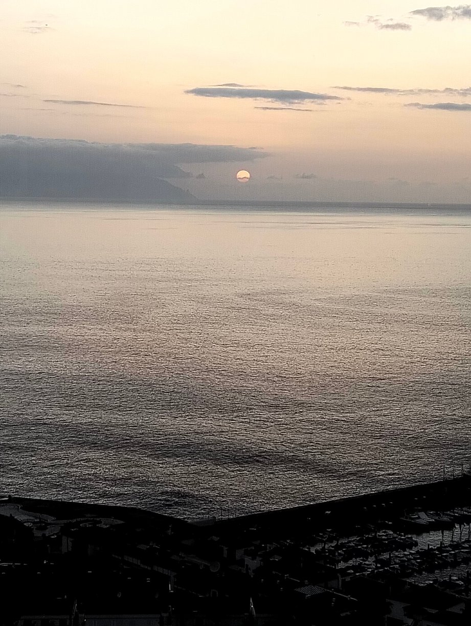 皇家太阳度假村-官方