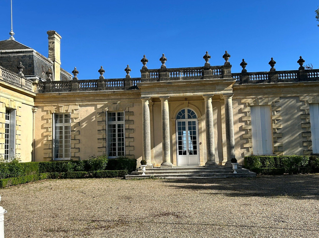 Chateau Haut Sarpe-Saint-Christophe-Des-Bardes必去景点