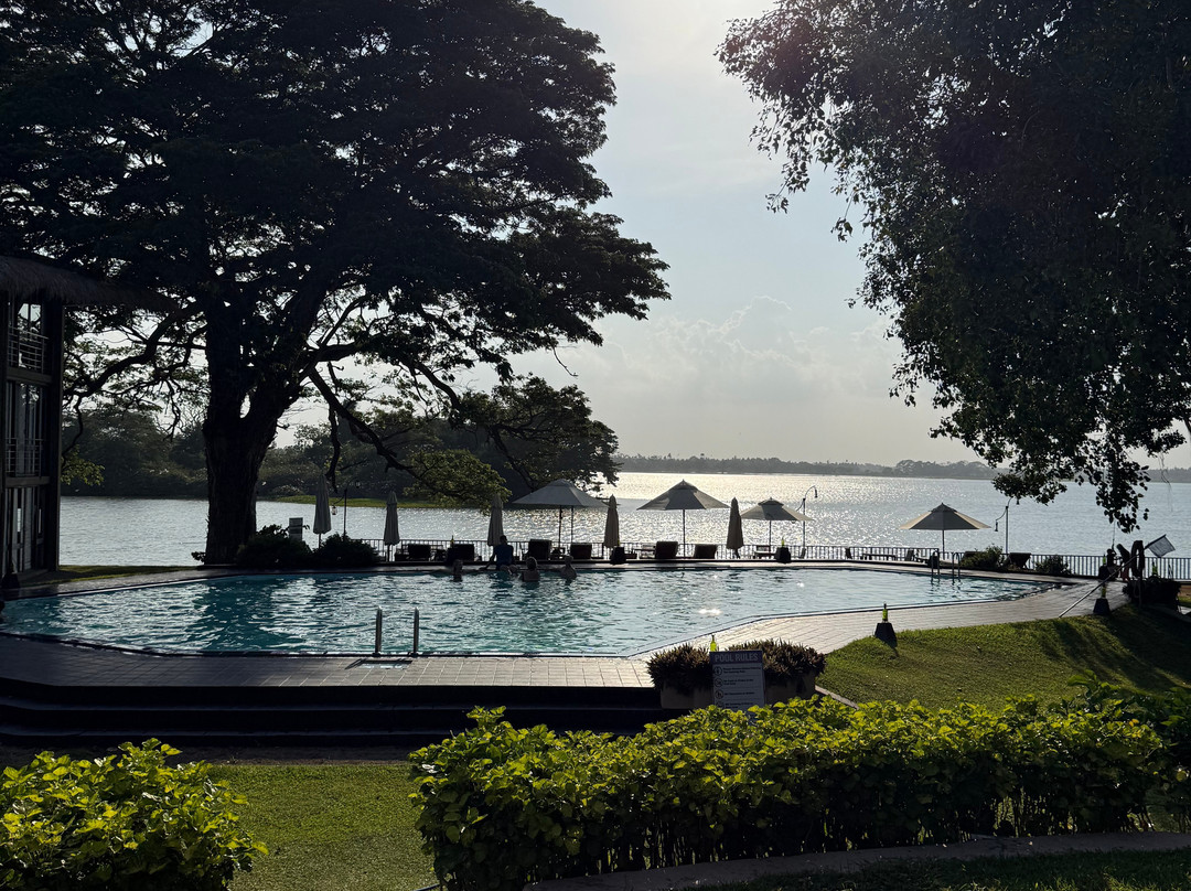 艾可猎游蒂萨酒店主图