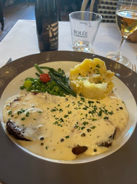 乐诺曼底酒店-旅行者