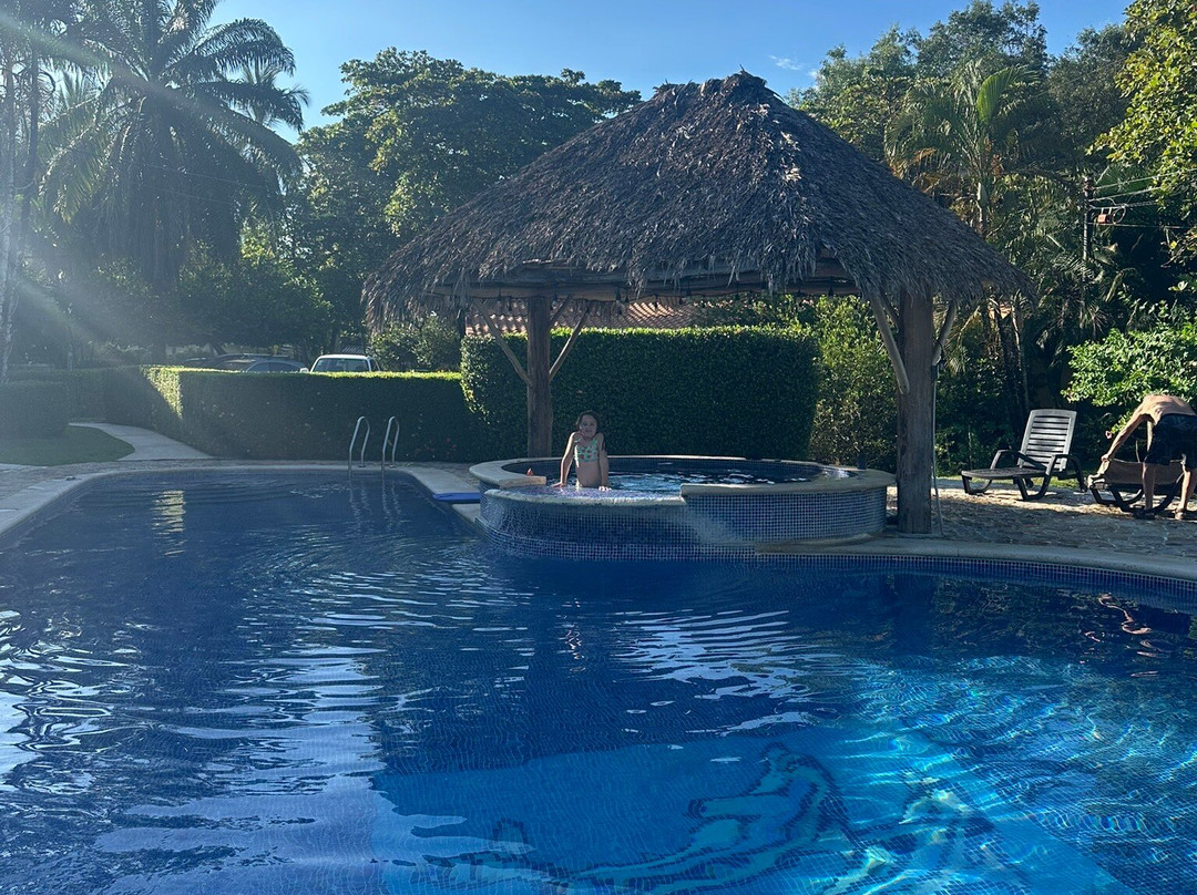 德芬贝胡科海滩酒店主图