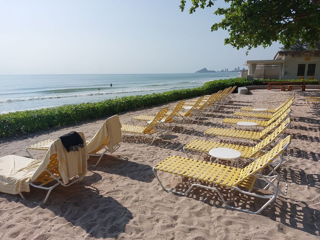 华欣标准酒店-泳池