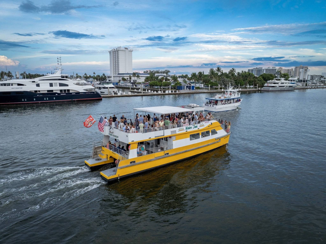 Water Taxi-劳德代尔堡必去景点