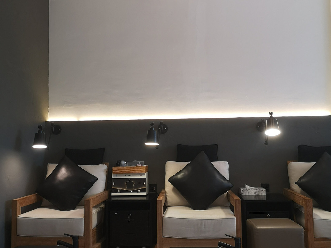 Flow Beauty Lab-Tibubeneng必去景点