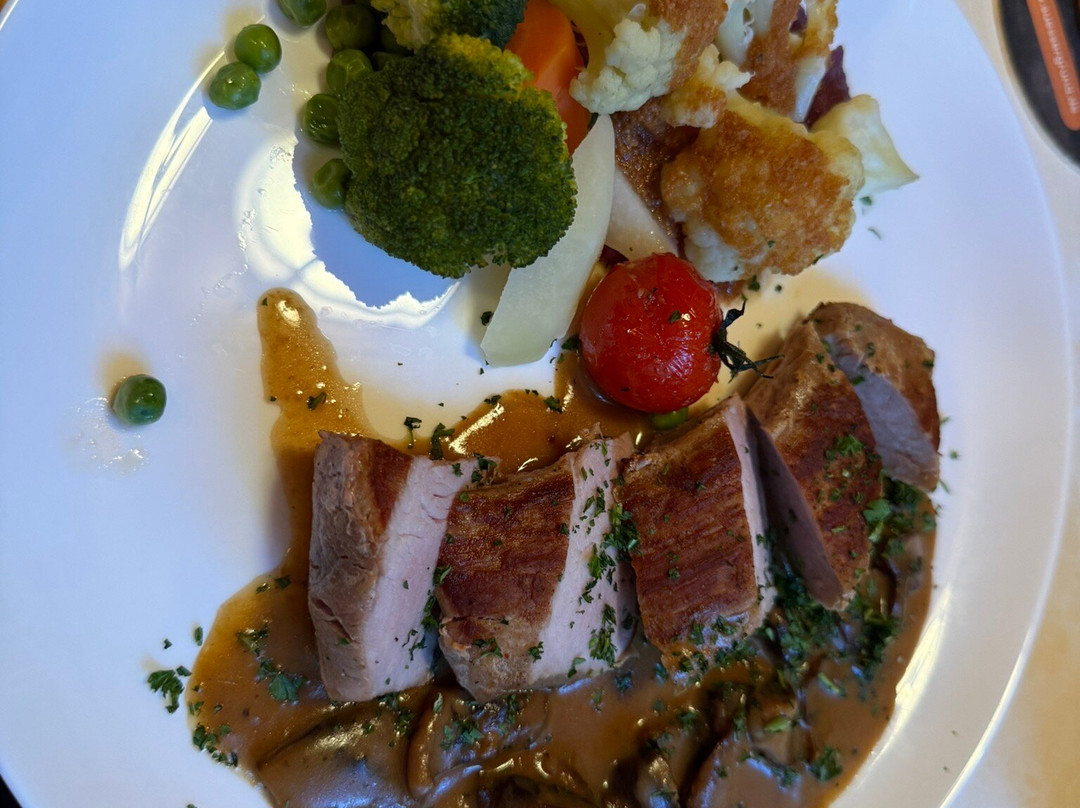 Hotel Gasthof zum Sussen Grund主图