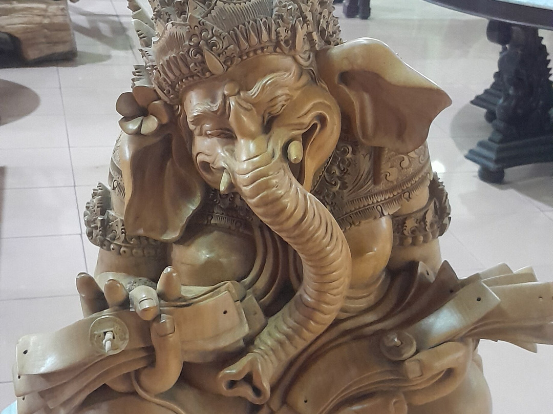 Ketut Puja Gallery-Mas必去景点