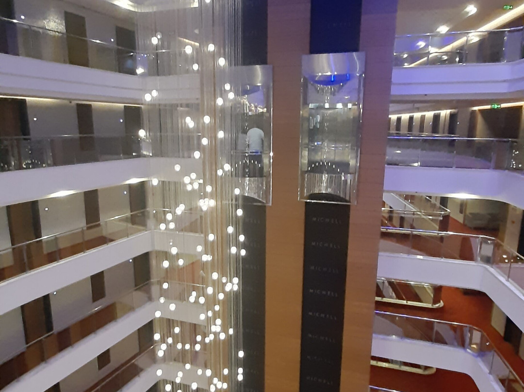 米歇尔酒店 - 限成人- 全包式主图
