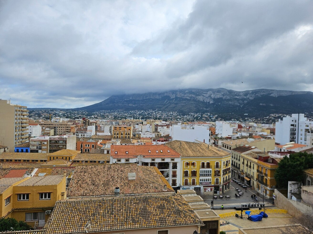 Denia Castle and Archaeological Museum-德尼亚必去景点