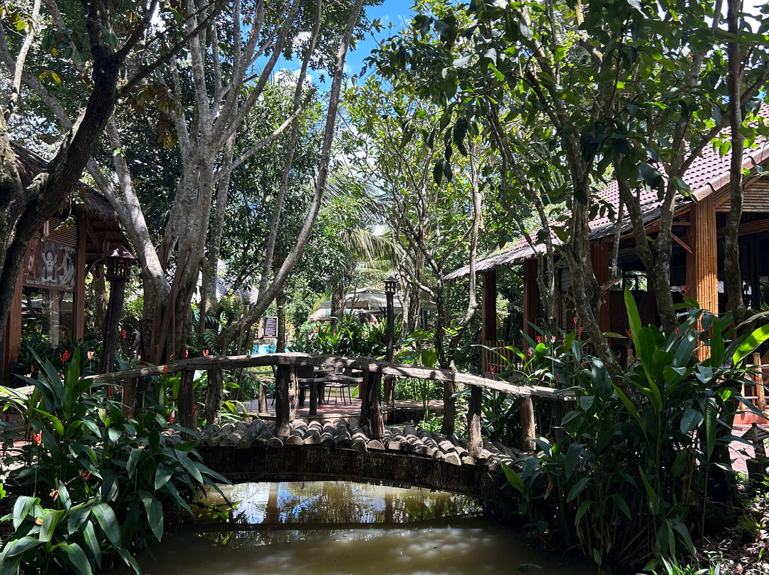 Bamboo Eco Village主图