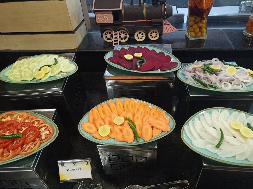 帕特里普特拉大陆酒店主图