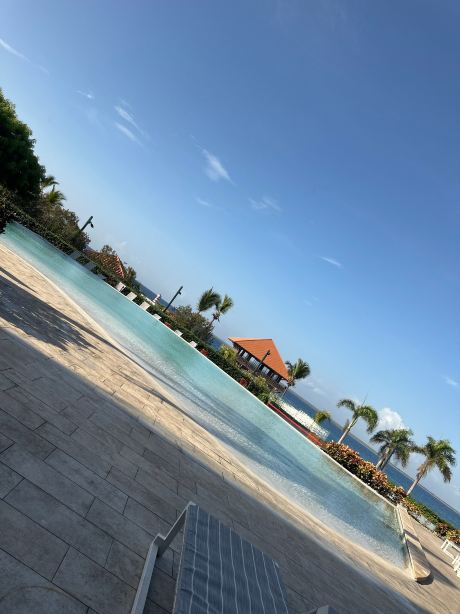 拉罗马纳希尔顿花园酒店-旅行者