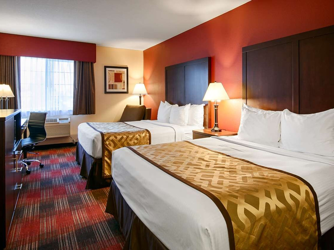 Falls City酒店住宿-Best Western Dallas Inn & Suites