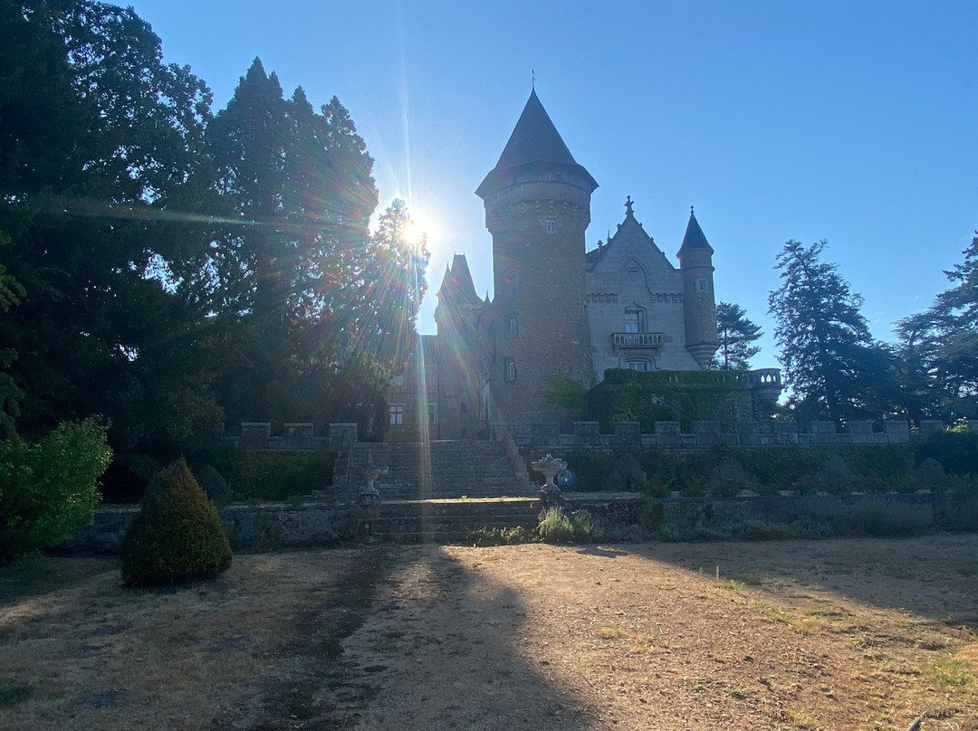 Chateau de Busset-Busset必去景点