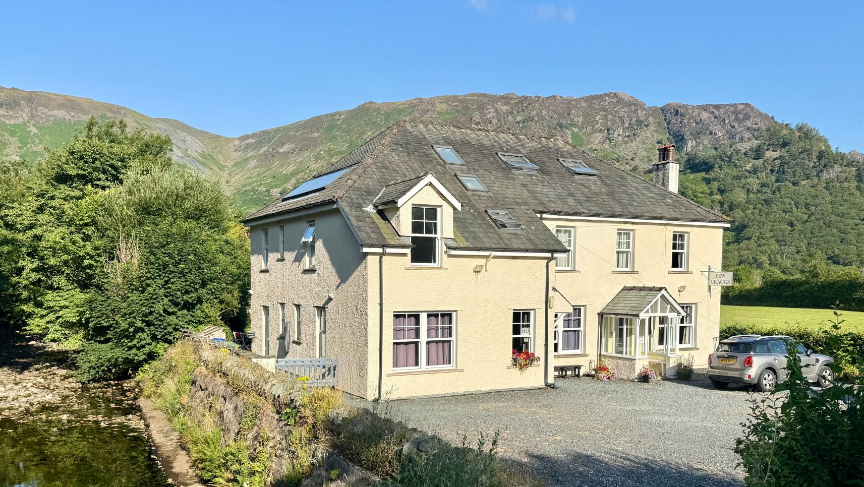 Yew Craggs Guest House-旅行者