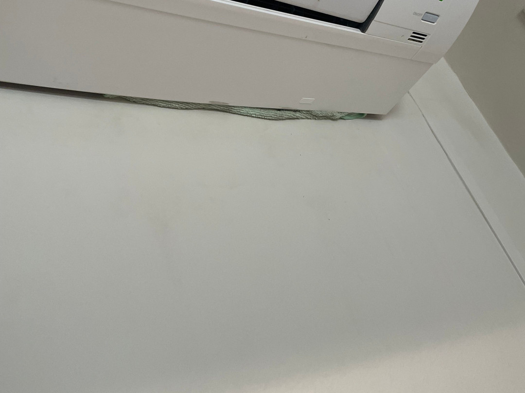 德纳姆树丛酒店主图