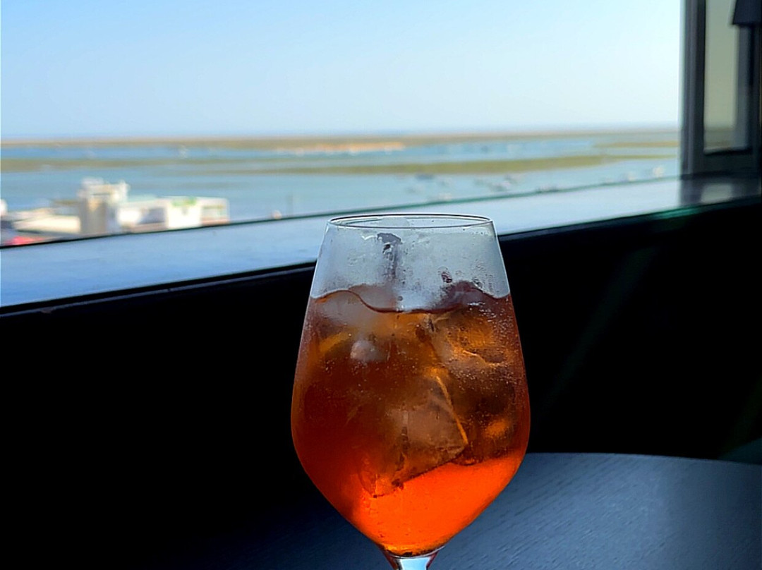 艾瓦感官酒店主图