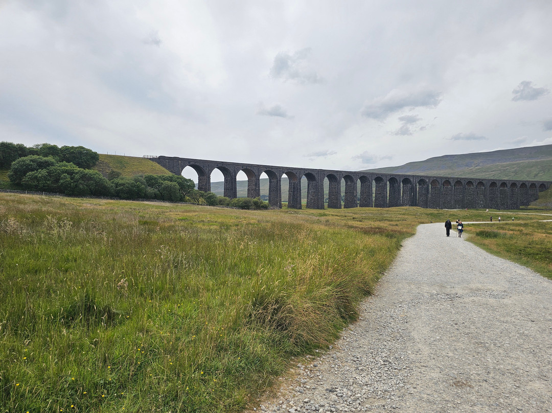 Ribblehead Viaduct-Ingleton必去景点