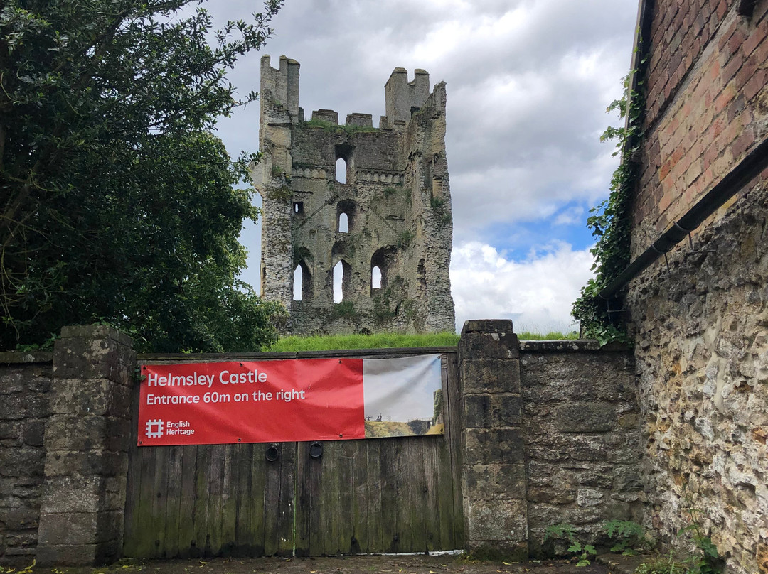Helmsley Castle-赫尔姆斯利必去景点