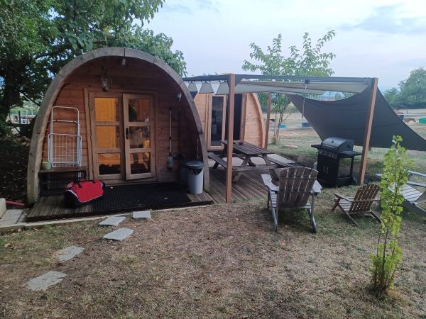 Chambres d'hotes de Cozance-旅行者