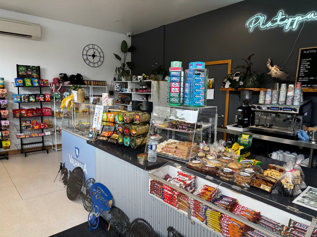 Platypus Cafe Tullah