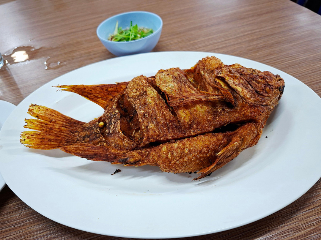 Larb Ubon Tam Tray