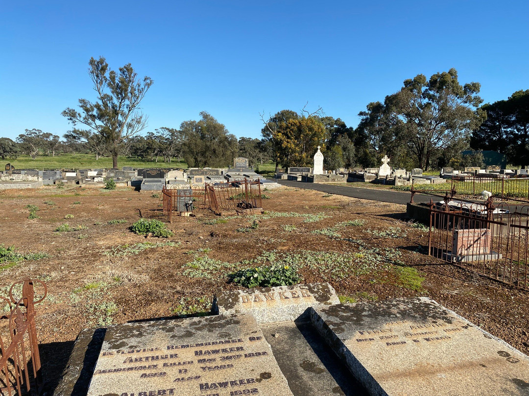 Kaniva Cemetery-Kaniva必去景点