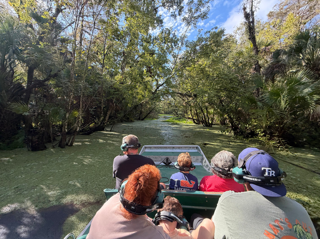 Airboat and Gator Charters-De Leon Springs必去景点