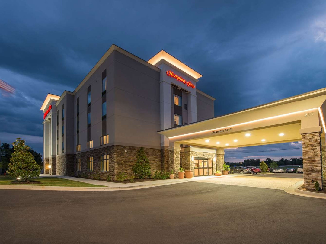 Hampton Inn Waynesboro主图