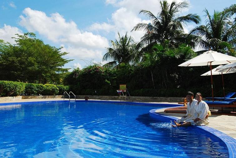 水业海景大酒店主图