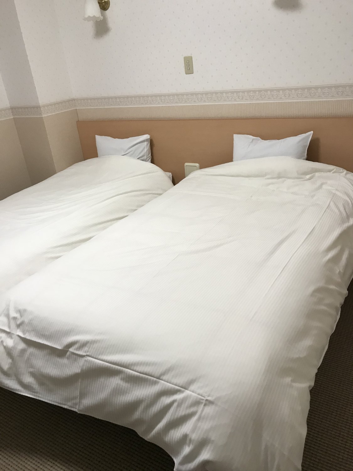 科尤娜米酒店-官方