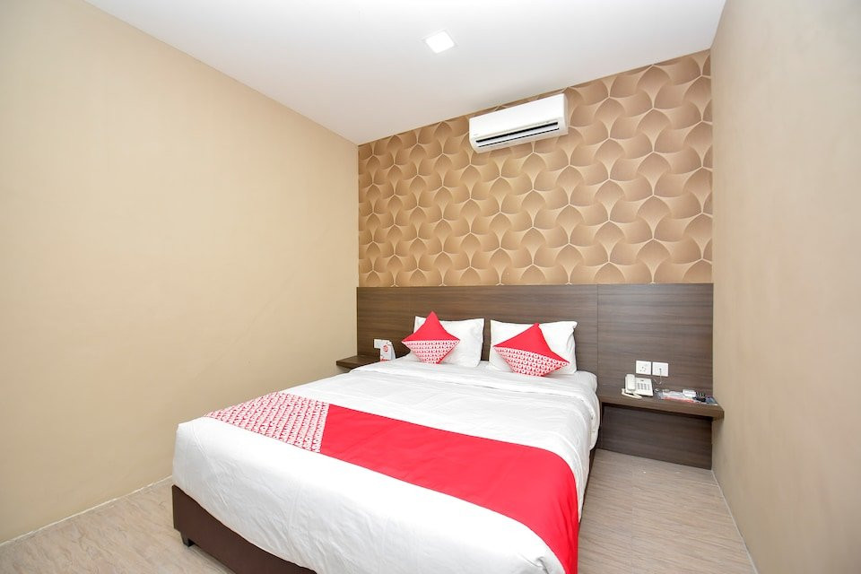 OYO 1228 Hotel Novanda