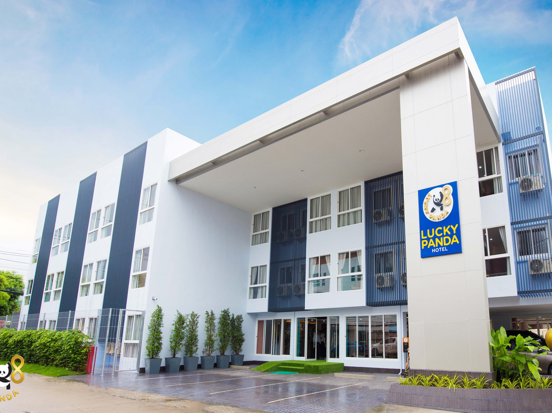 Chang Khlan酒店住宿-Lucky Panda Hotel