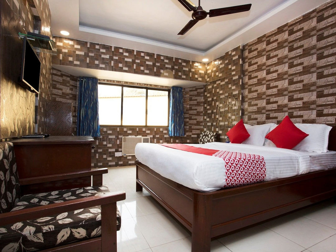 OYO 23707 Amar Palace