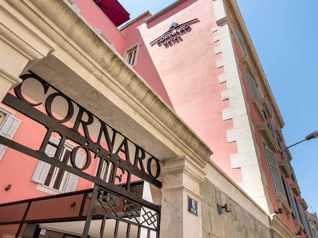 Cornaro Hotel主图