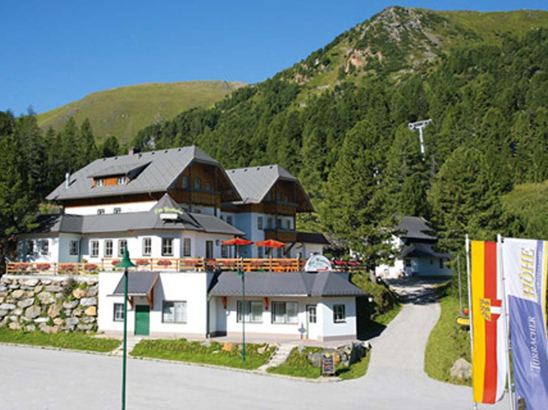 图拉夏霍赫酒店住宿-Hotel Pension Die Nockalm