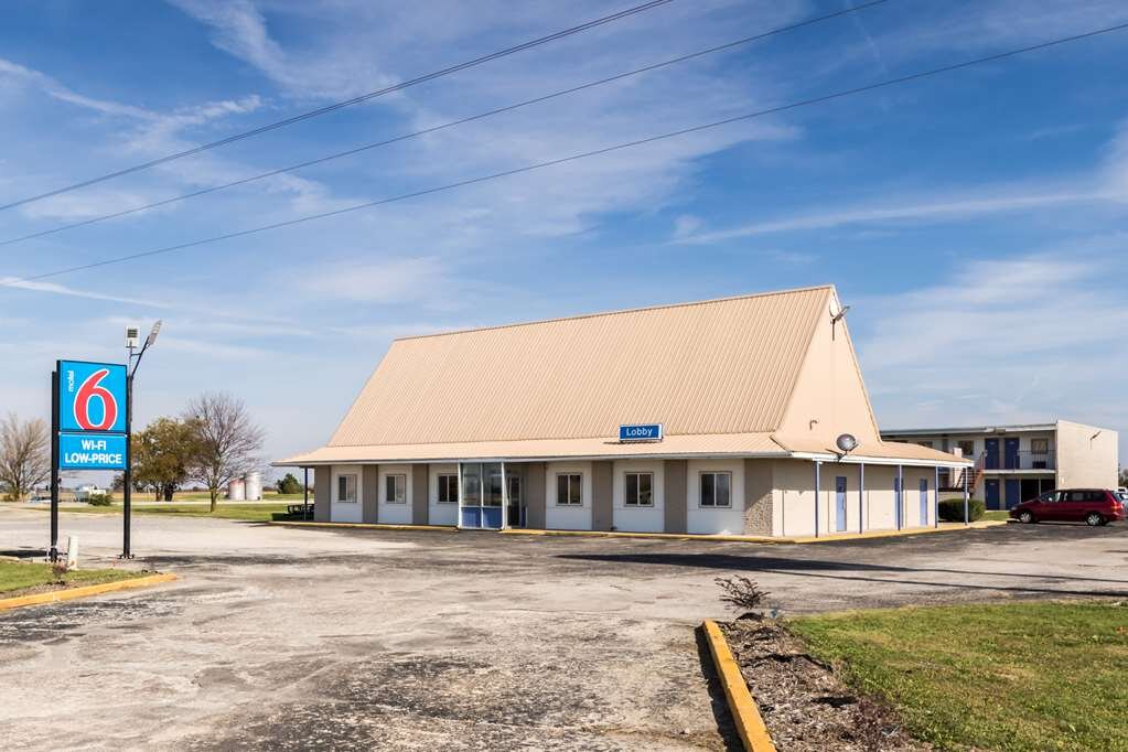 Motel 6 Mattoon, IL-官方