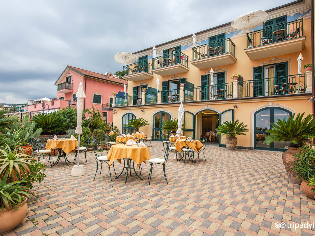 Cogoleto酒店住宿-Hotel Eco Del Mare
