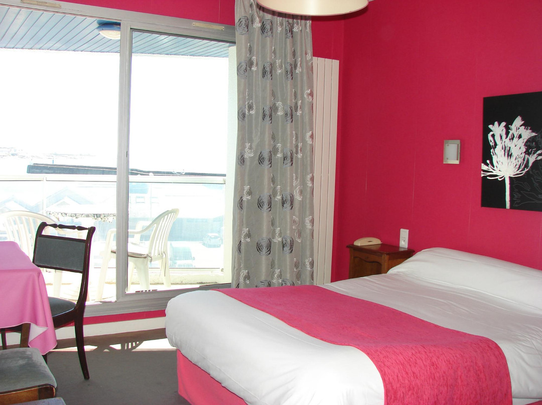 Le Neptune Hotel