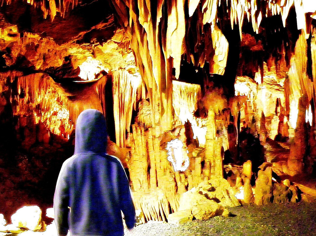 Grottoes and Grand Caverns