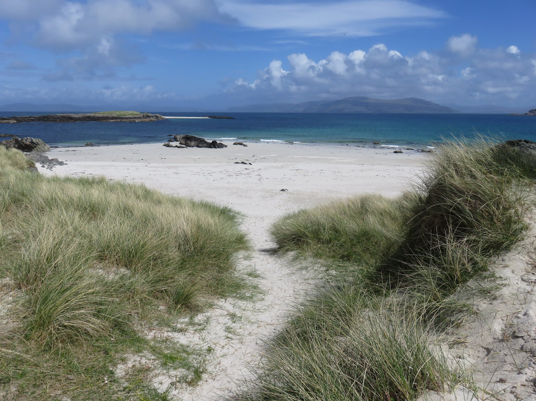 Traigh Bhan Nam Monach (White Strand of the Monks)
