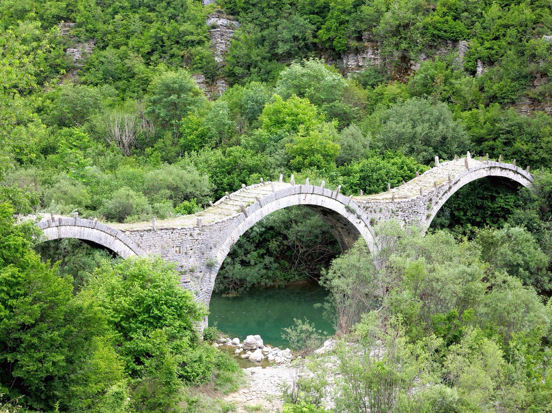 Bridge of Plakidas景点图片
