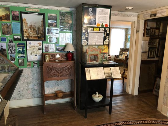 Robert Louis Stevenson Cottage and Museum景点图片